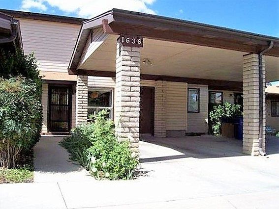 1st image of 1636 McQueen Cres