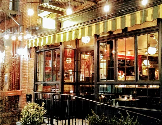 Rented by R New York | media 49