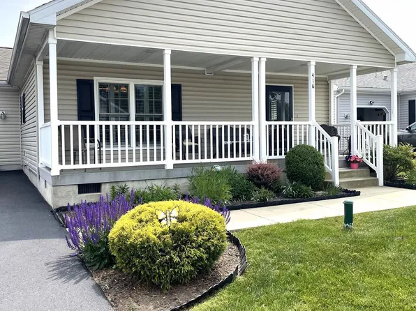 416 Dandelion Dr, Blue Bell, PA 19422