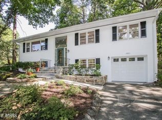 4821 Randolph Dr, Annandale, VA 22003