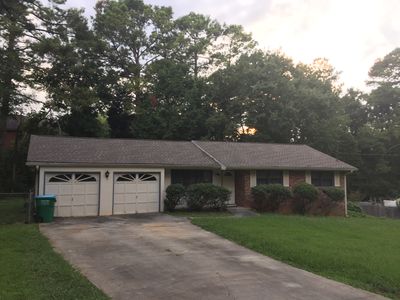 905 Hickory Ridge Rd, Lilburn, GA, 30047