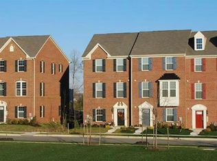5525 Peanuts Ln, Waldorf, MD 20602