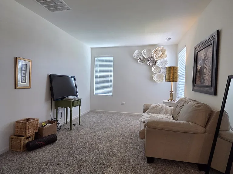 1801 Turtle Creek Dr — Photo 7