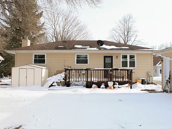4th image of 124 22nd St