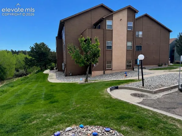 6755 Delmonico Dr APT 204, Colorado Springs, CO 80919