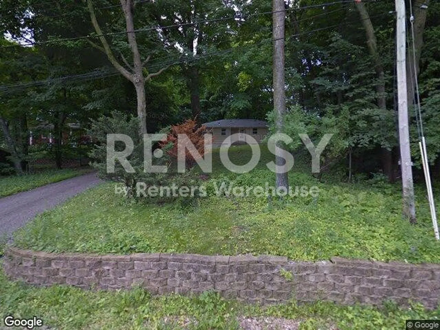 Available now - Wonderful 3bedroom/2.5 bath home in Plymouth! — Photo 3