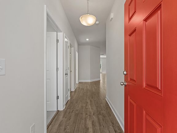 4th image of 2499 Campton Loop