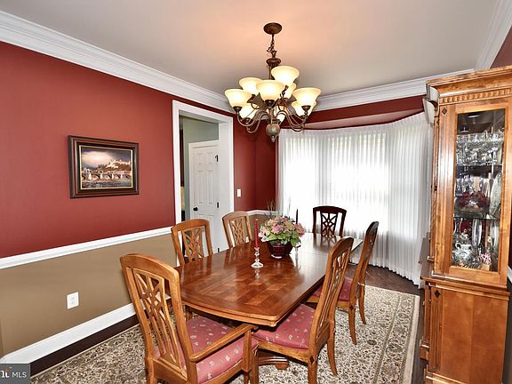 5th image of 15515 Admiral Baker Cir