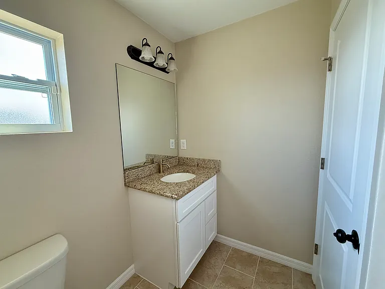 7033 Waldo Cir — Photo 22