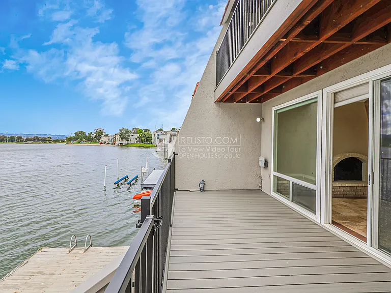 448 Fathom Dr — Photo 33