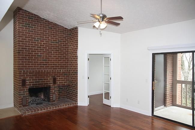 1st image of 127 Turtle Creek Rd APT 9