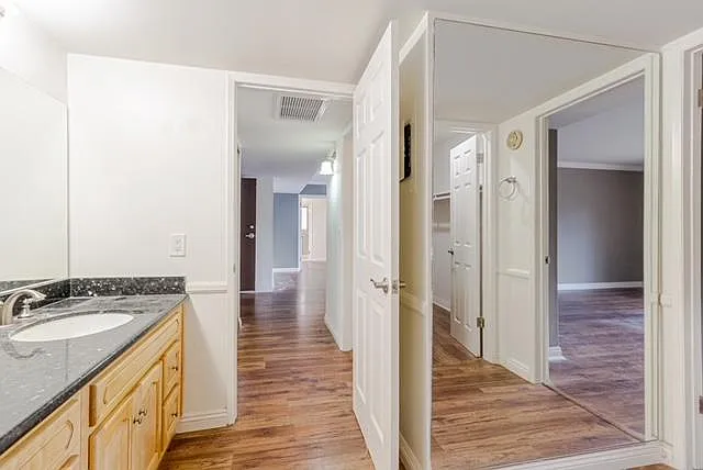 1127 E Del Mar Blvd #121 — Photo 6