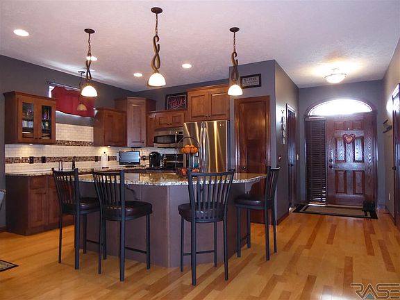 2nd image of 2712 E Worcester Pl #7