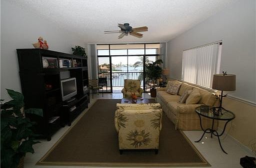 4th image of 11370 Twelve Oaks #418