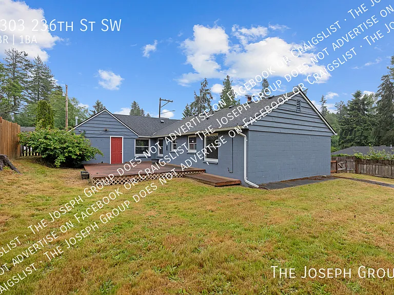 5303 236th St SW — Photo 35