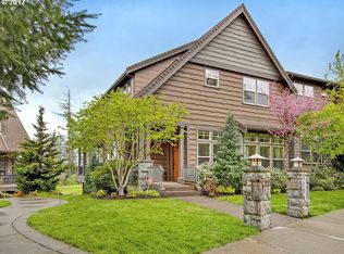 10195 SW Morrison St, Portland, OR 97225