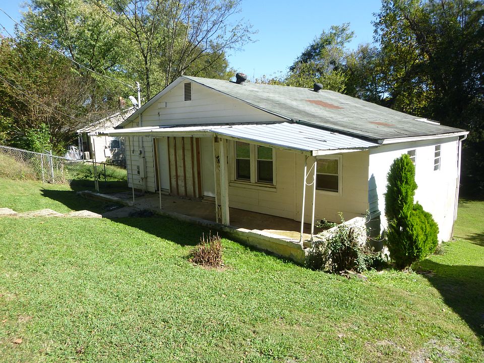 1st image of 3806 Hampton Ave