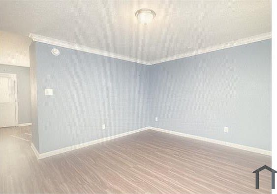 1st image of 2810 Barry St