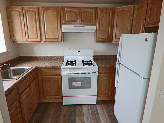 5th image of 3202 Bainbridge Ave APT 4D