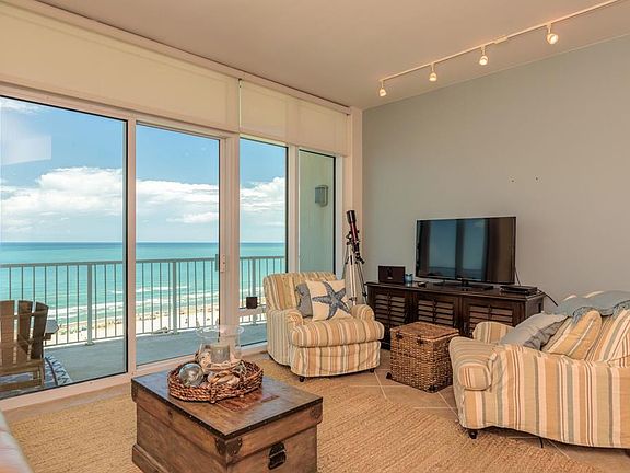 4th image of 310A Padre Blvd