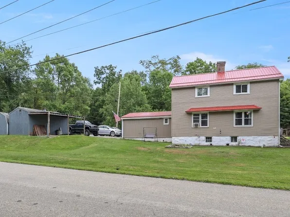 95 Grant St, Star Junction, PA 15482