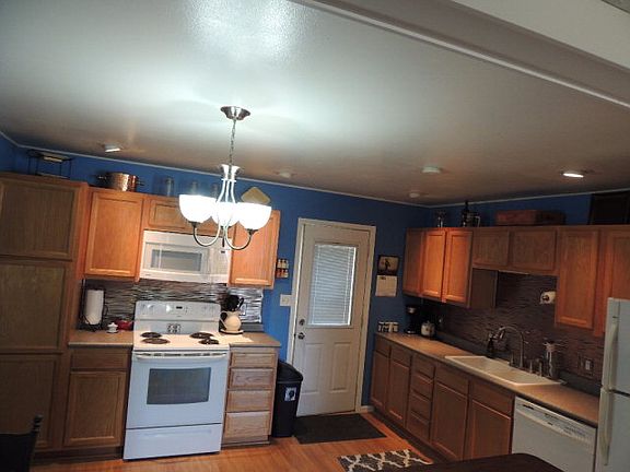 2nd image of 503 Sherman Ave