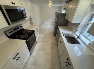 24 Vassar St #B, Poughkeepsie, NY 12601