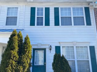 877 Redwood Dr, Norcross, GA