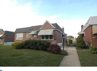 2133 Afton St, Philadelphia, PA 19152