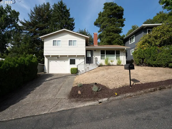 2315 SW Iowa St, Portland, OR 97239