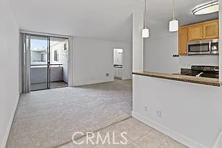 10982 Roebling Ave — Photo 5
