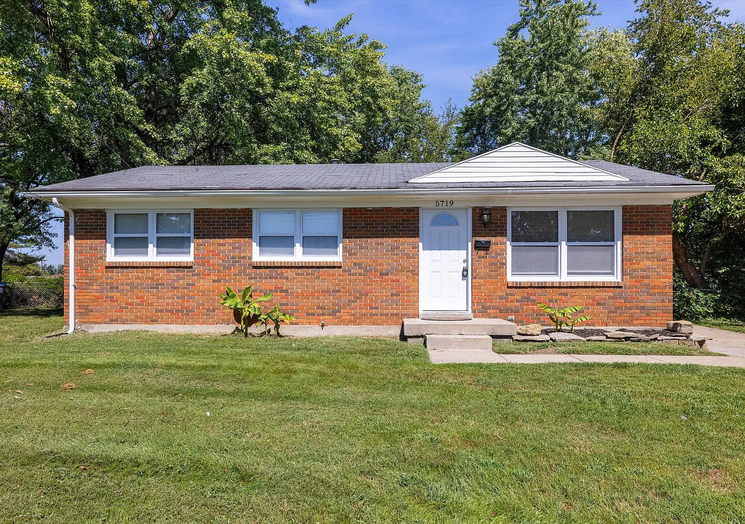 5719 Chestnutwood Way - 3 BR, 1 BA brick ranch with unfinished basement, and HUGE fenced in yard! — Photo 1