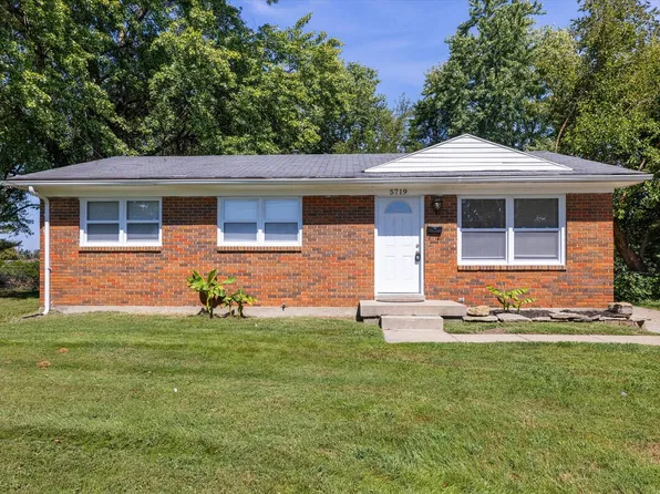 5719 Chestnutwood Way, Louisville, KY 40272