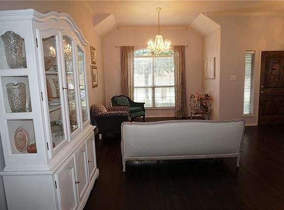 3rd image of 5320 Bear Valley Dr