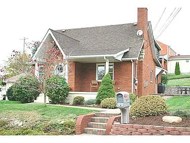 800 Elmer St photo 1