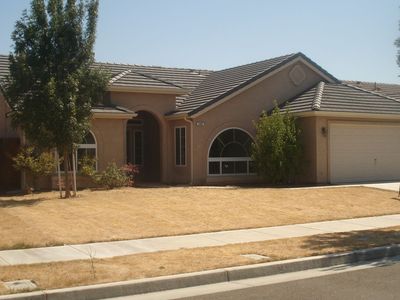 1407 Chamberlain Ave, Los Banos, CA, 93635
