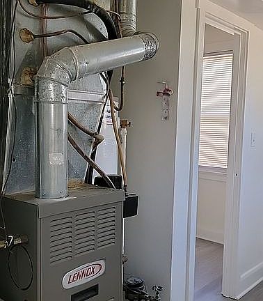 4th image of 73 Viewcrest Dr