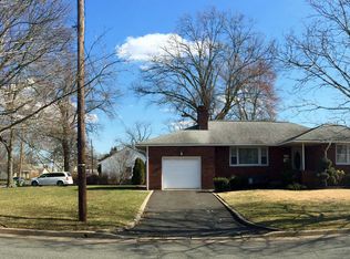 505 Morristown Rd, Linden, NJ 07036