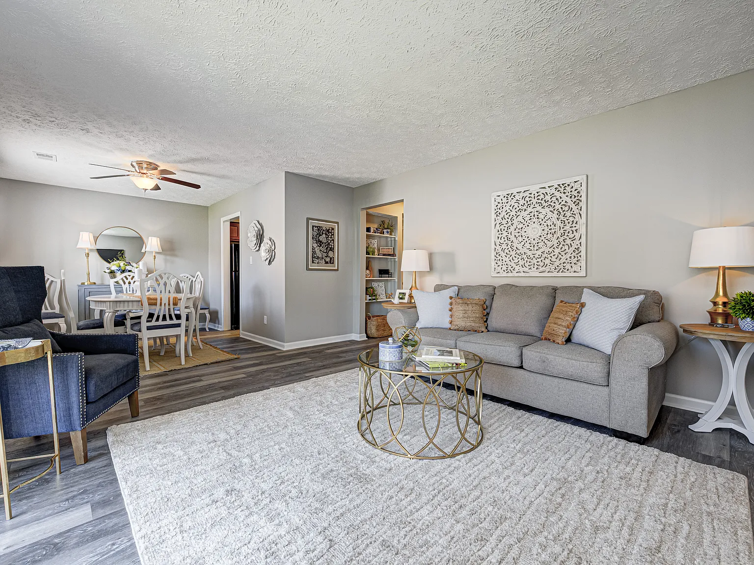 Ivy Knoll Apartments — Photo 3