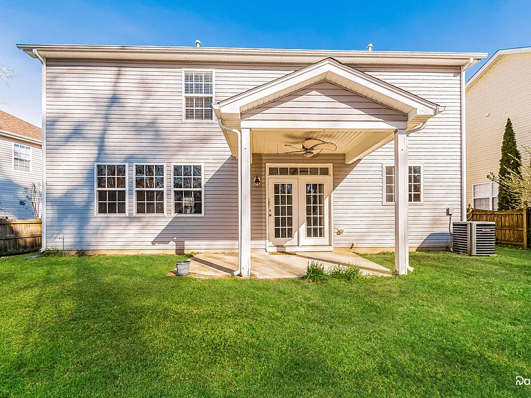1824 Creek Oak Cir — Photo 15