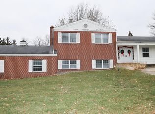 305 W Main St, Osakis, MN 56360