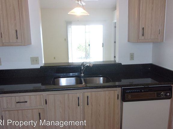 4th image of 1319 Topfield Ct