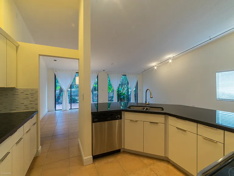 9901 Costa Del Sol Blvd — Photo 10