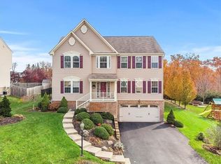 103 Twin Oaks Dr, Beaver Falls, PA 15010