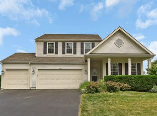 570 Deer Trl, Westerville, OH 43082