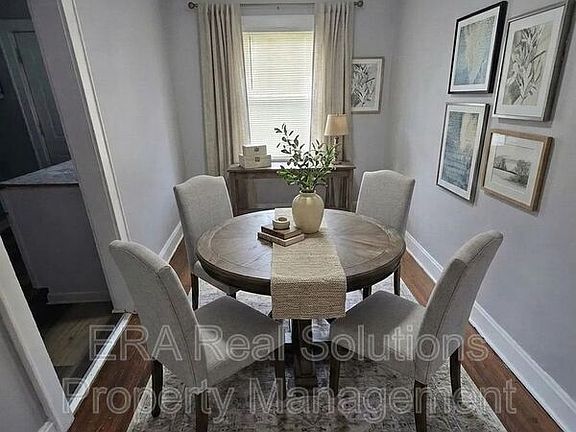 2nd image of 1577 E Cordell Ave