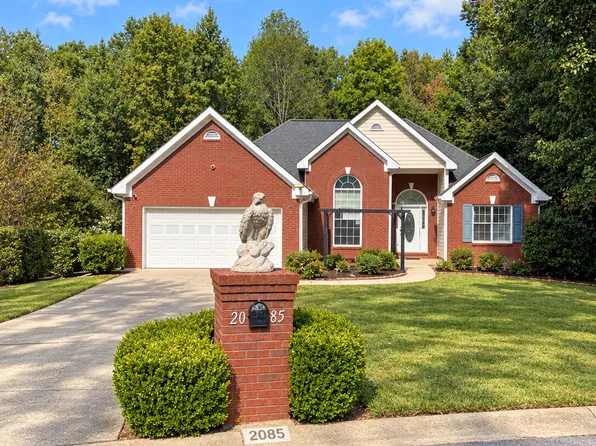 2085 Oakpointe Ct, Buford, GA 30519