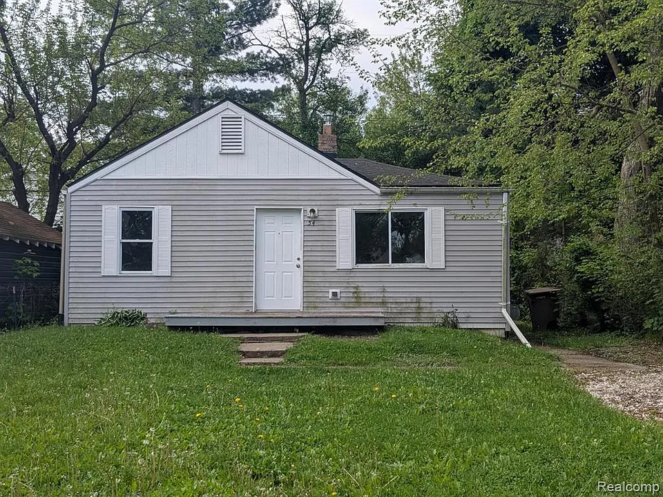 54 E Princeton Ave