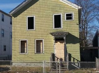 118 Slater St, Pawtucket, RI 02860