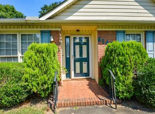 6142 Douglas Manor Ct, Douglasville, GA 30134